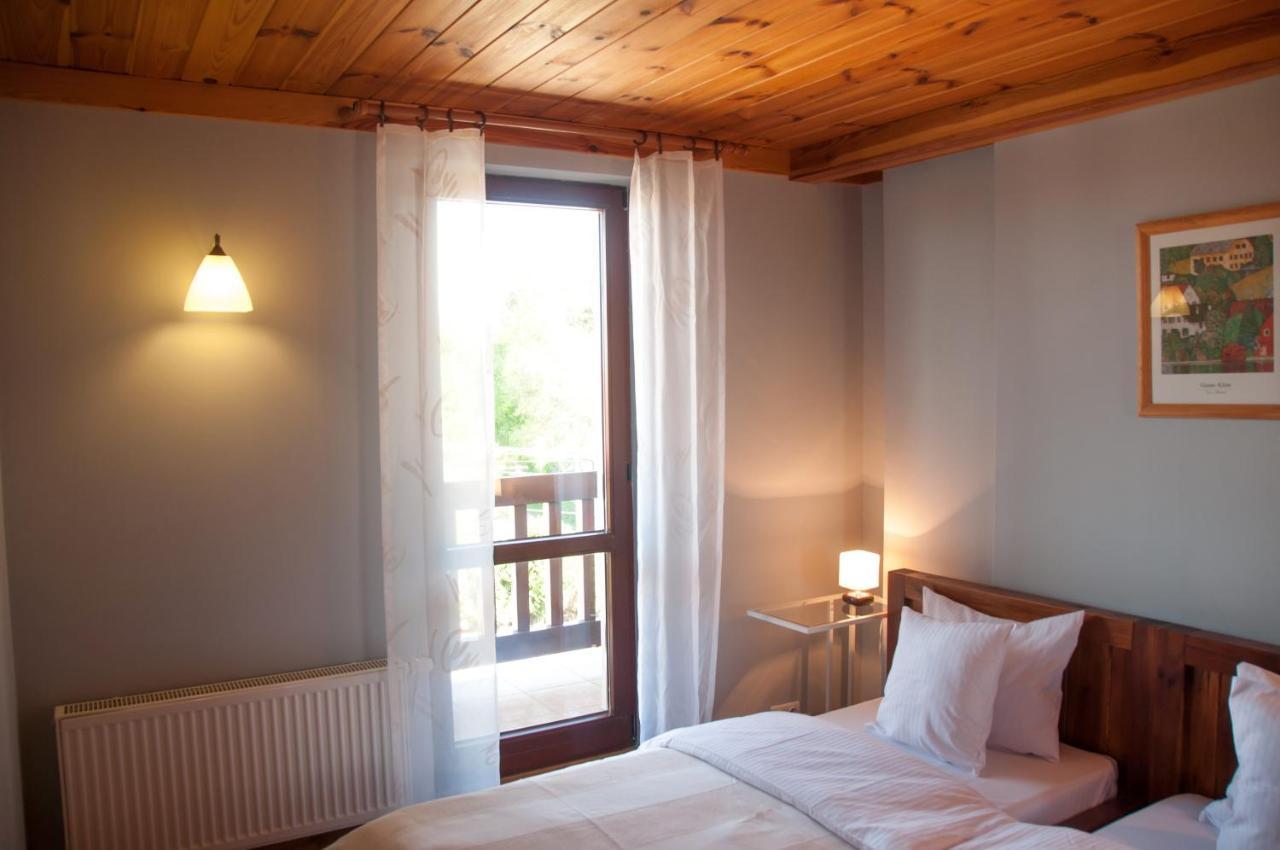 Mazurski Zakatek-Apartamenty Mikołajki Kültér fotó